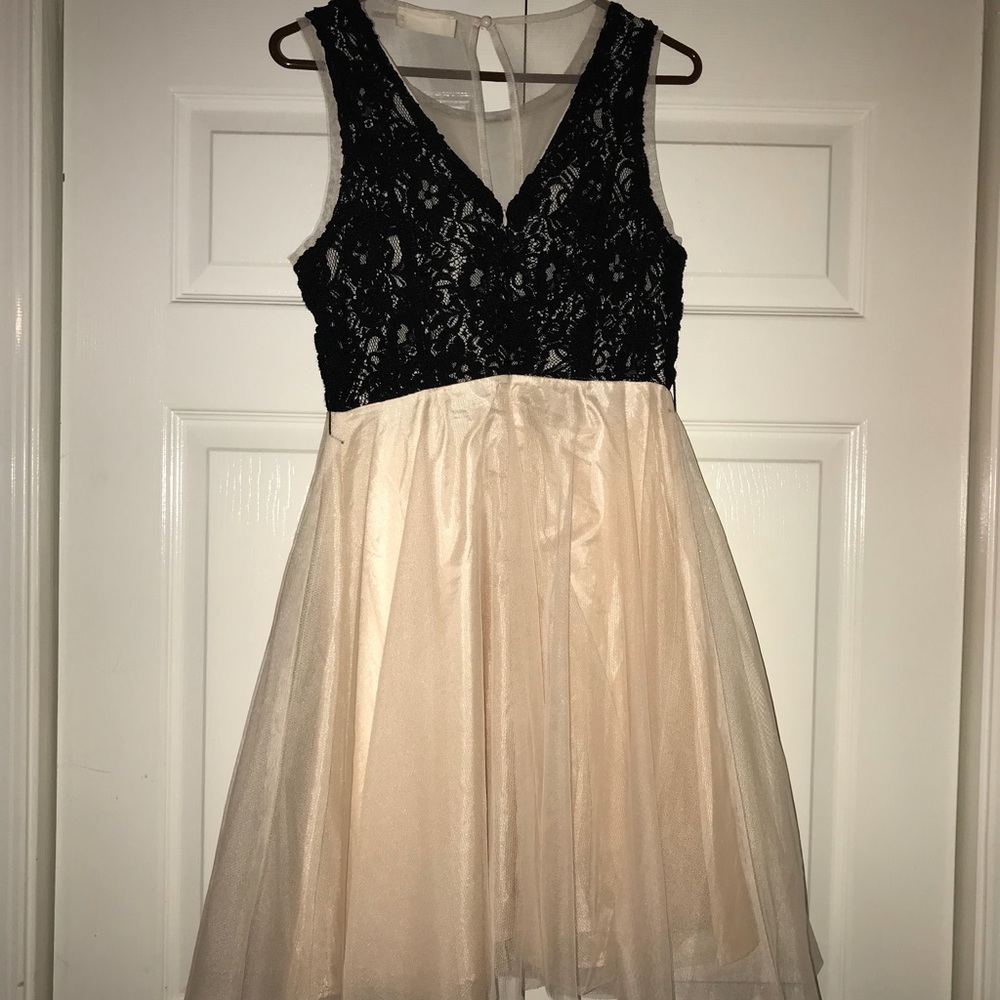 Altar’d State Black and Cream Dress - Picture 2 of 2